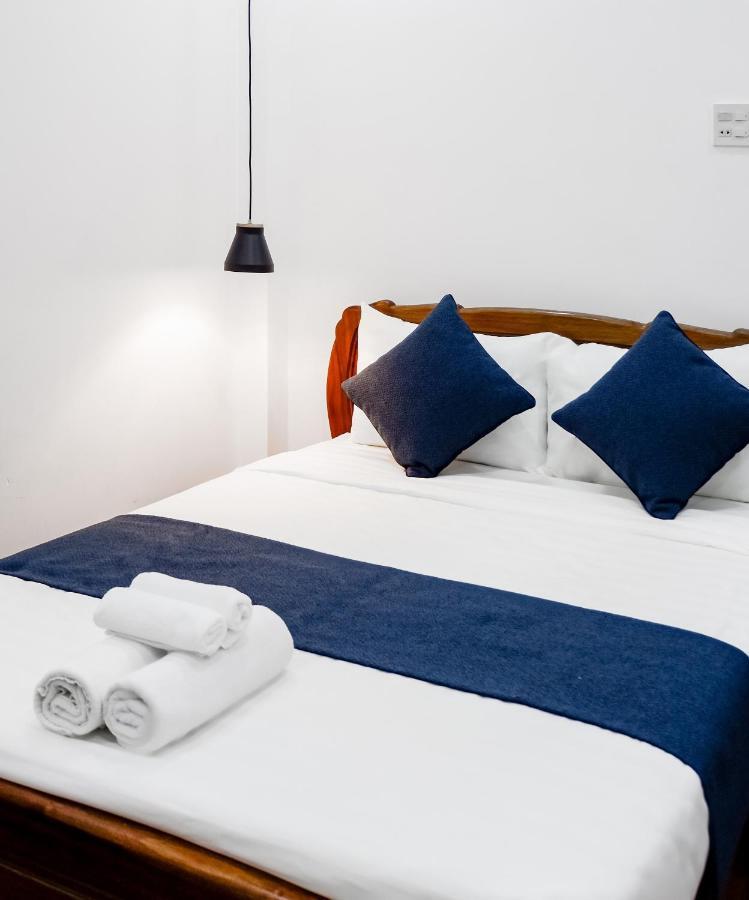 La Cactus Hotel 1 Куинён Экстерьер фото