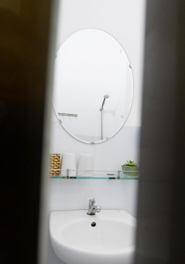 La Cactus Hotel 1 Куинён Экстерьер фото